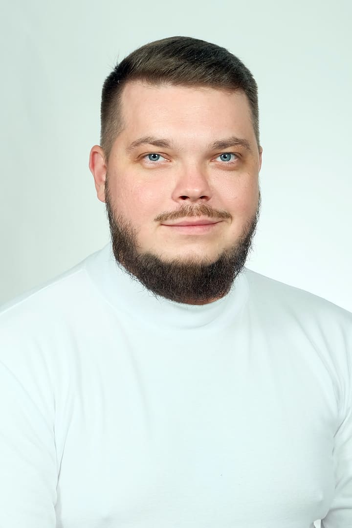 Бородин Павел Викторович, врач-травматолог-ортопед  Медицинского центра Доктора Амосовой, Алушта, Крым